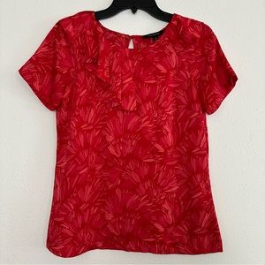 Banana Republic floral short sleeve ruffle front top